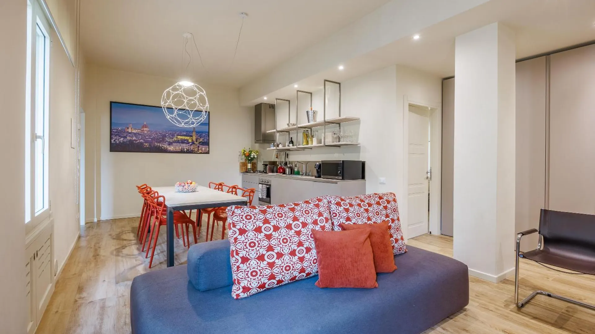 Lucy Florence Charming Modern Apartment Near Piazza Della Liberta