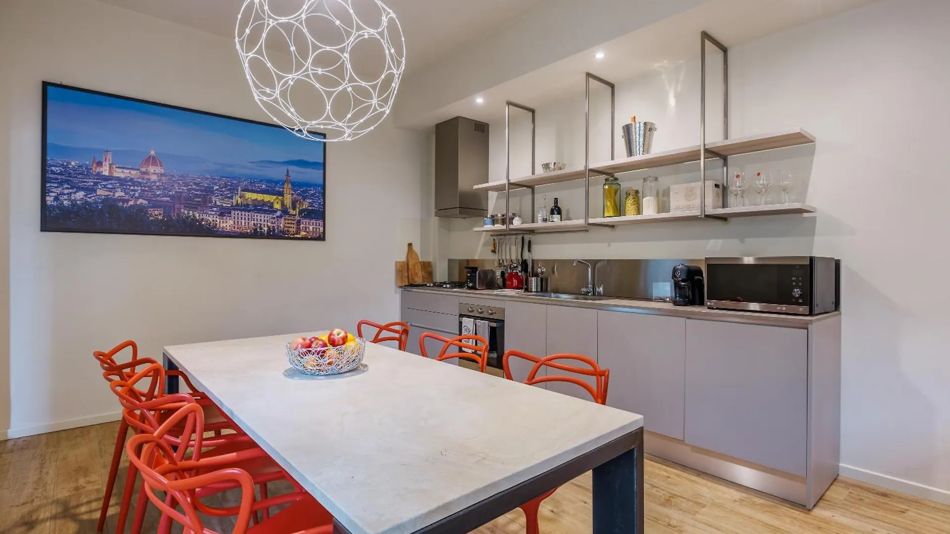 Lucy Florence Charming Modern Apartment Near Piazza Della Liberta